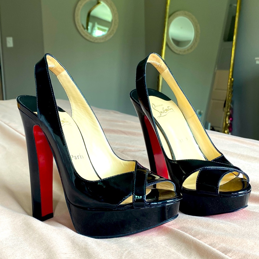 Christian louboutin Paris Classic Black Heel